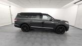 Thumbnail of 2022 Manhattan Green Metallic Premium Colorant Lincoln Navigator