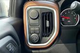 Thumbnail of 2019 Iridescent Pearl Tricoat Chevrolet Silverado 1500
