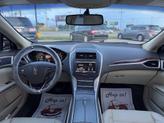 Thumbnail of 2015 White Platinum Metallic Tri-Coat Lincoln MKZ