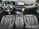 Thumbnail of 2026 Alpine White BMW X7