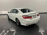 Thumbnail of 2016 White Orchid Pearl Honda Accord