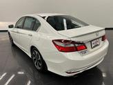 Thumbnail of 2016 White Orchid Pearl Honda Accord