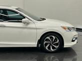 Thumbnail of 2016 White Orchid Pearl Honda Accord