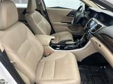 Thumbnail of 2016 White Orchid Pearl Honda Accord