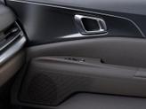 Thumbnail of 2025 Aurora Black Pearl Kia Carnival