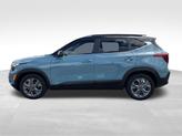 Thumbnail of 2024 Blue / Black Kia Seltos