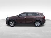 Thumbnail of 2019 Sangria Red Kia Sorento