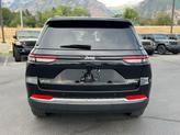 Thumbnail of 2024 Diamond Black Crystal Pearlcoat Jeep Grand Cherokee