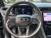 Thumbnail of 2024 Diamond Black Crystal Pearlcoat Jeep Grand Cherokee