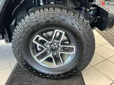 Thumbnail of 2025 Black Clearcoat Jeep Gladiator