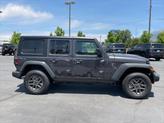 Thumbnail of 2025 Granite Crystal Metallic Clearcoat Jeep Wrangler