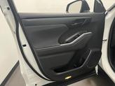 Thumbnail of 2023 Wind Chill Pearl Toyota Highlander