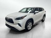 Thumbnail of 2023 Wind Chill Pearl Toyota Highlander