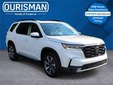 Photo of 2025 Platinum White Pearl Honda Pilot