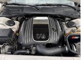 Thumbnail of 2010 White Dodge Challenger