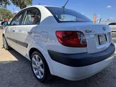 Thumbnail of 2007 White Kia Rio