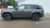 Thumbnail of 2025 Metallic Jeep Grand Cherokee