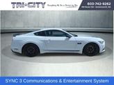 Thumbnail of 2017 Oxford White Ford Mustang