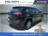 Thumbnail of 2014 Brilliant Black Crystal Pearlcoat Jeep Cherokee
