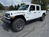 Thumbnail of 2025 Bright White Clearcoat Jeep Gladiator