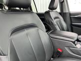 Thumbnail of 2023 Diamond Black Crystal Pearlcoat Jeep Grand Cherokee L