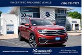 Photo of 2022 Aurora Red Metallic Volkswagen Atlas