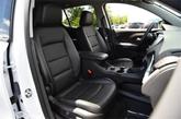 Thumbnail of 2024 Summit White / White GMC Terrain