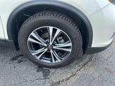 Thumbnail of 2020 White Nissan Rogue