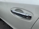 Thumbnail of 2020 White Nissan Rogue