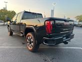 Thumbnail of 2024 Onyx Black GMC Sierra 2500