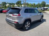 Thumbnail of 2019 Billet Silver Metallic Clearcoat Jeep Cherokee