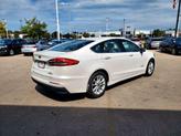 Thumbnail of 2019 White Platinum Metallic Tri-Coat Ford Fusion Hybrid
