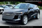 Photo of 2025 Mythos Black Metallic Audi Q5