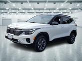 Thumbnail of 2024 Clear White/Black Roof Kia Seltos