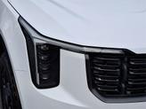 Thumbnail of 2024 Glacial White Pearl Kia Sorento