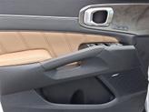 Thumbnail of 2024 Glacial White Pearl Kia Sorento
