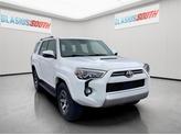 Photo of 2022 White Toyota 4Runner