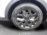 Thumbnail of 2022 Snow White Pearl Kia Sportage