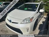 Photo of 2012 White Toyota Prius