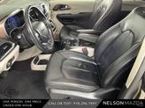 Thumbnail of 2017 Granite Crystal Clearcoat Metallic Chrysler Pacifica