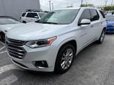 Thumbnail of 2020 Iridescent Pearl Tricoat Chevrolet Traverse