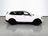 Thumbnail of 2022 Glacial White Pearl Kia Telluride