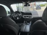 Thumbnail of 2022 Mineral White Metallic BMW X5