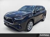 Photo of 2020 Opulent Amber Toyota Highlander