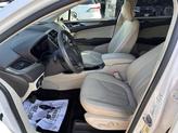 Thumbnail of 2019 White Platinum Tri-Coat Metallic Lincoln MKC