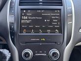 Thumbnail of 2019 White Platinum Tri-Coat Metallic Lincoln MKC