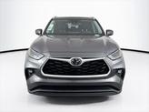 Thumbnail of 2022 Magnetic Gray Metallic Toyota Highlander