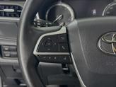 Thumbnail of 2022 Magnetic Gray Metallic Toyota Highlander