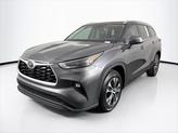 Thumbnail of 2022 Magnetic Gray Metallic Toyota Highlander