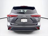 Thumbnail of 2022 Magnetic Gray Metallic Toyota Highlander